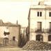 26. La plaça del Doctor Cadevall. Al mig, el carrer del Forn abans d'eixamplar-lo. Any 1928. Autor desconegut. Reg. 33657