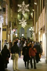 Il·luminació de nadal al carrer. Autor: Rafel Casanova i Maresma